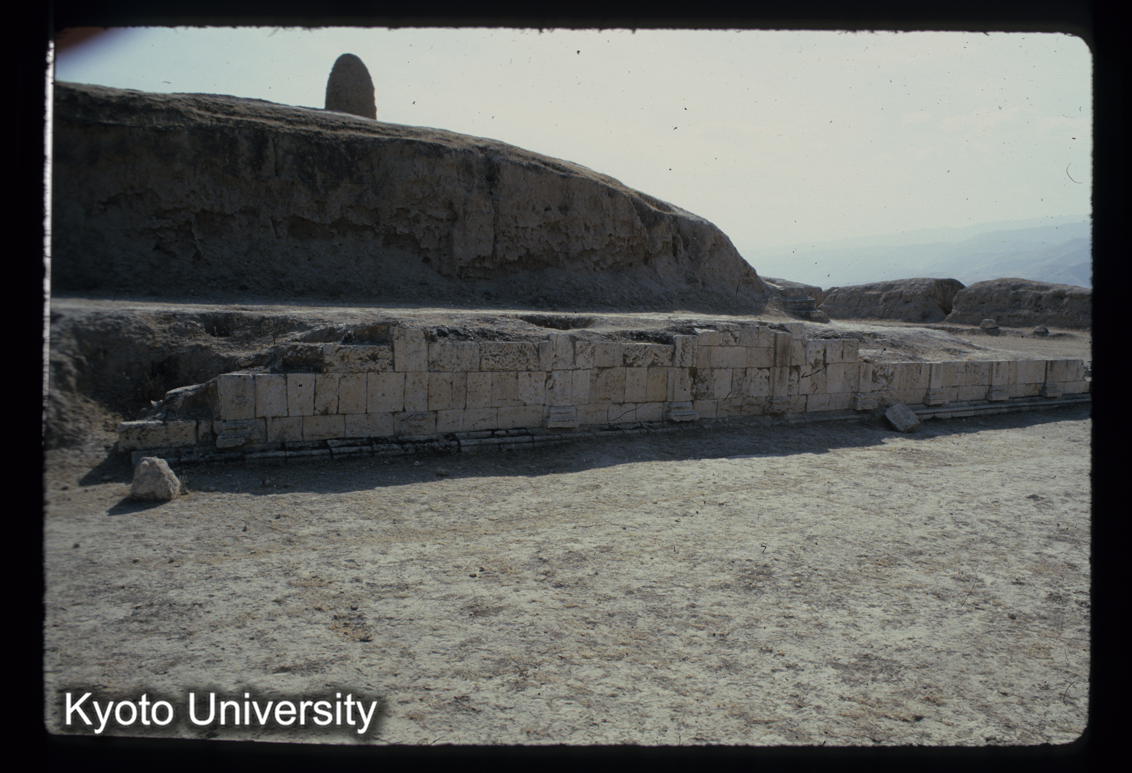 A101_Surkh Kotal 神殿院側面基壇 (1)