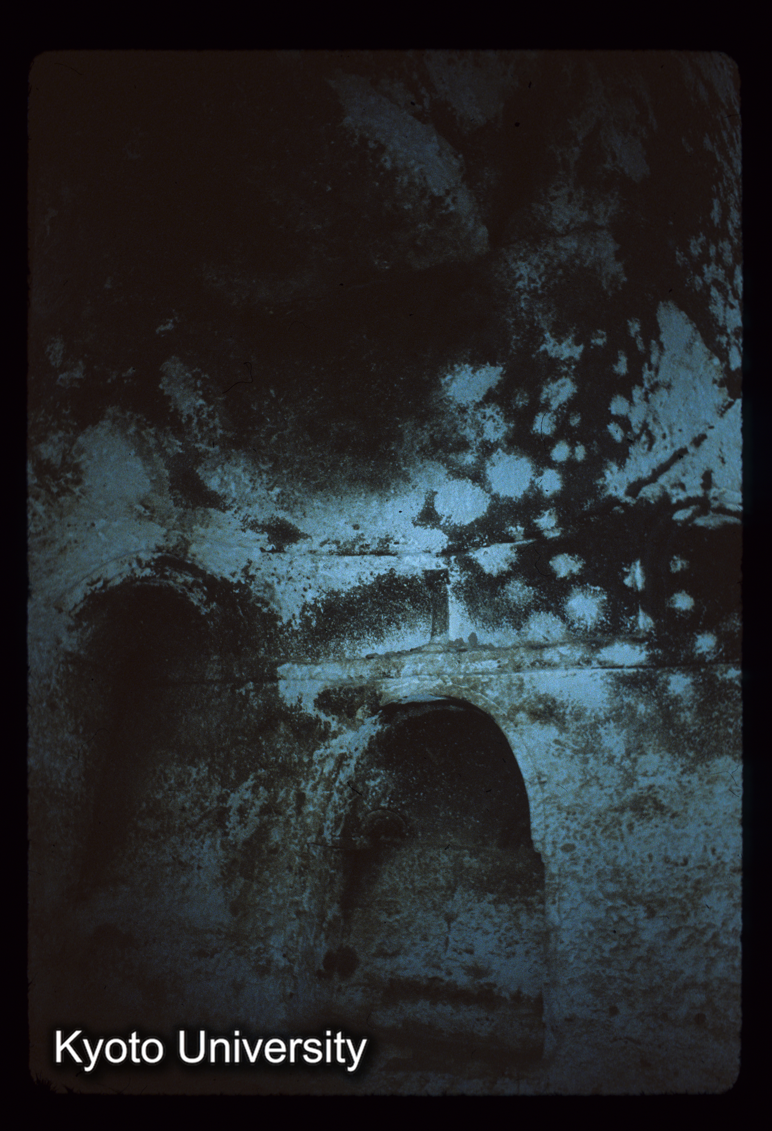 A126_Hibak cave （最右洞）ドーム内部 (1)