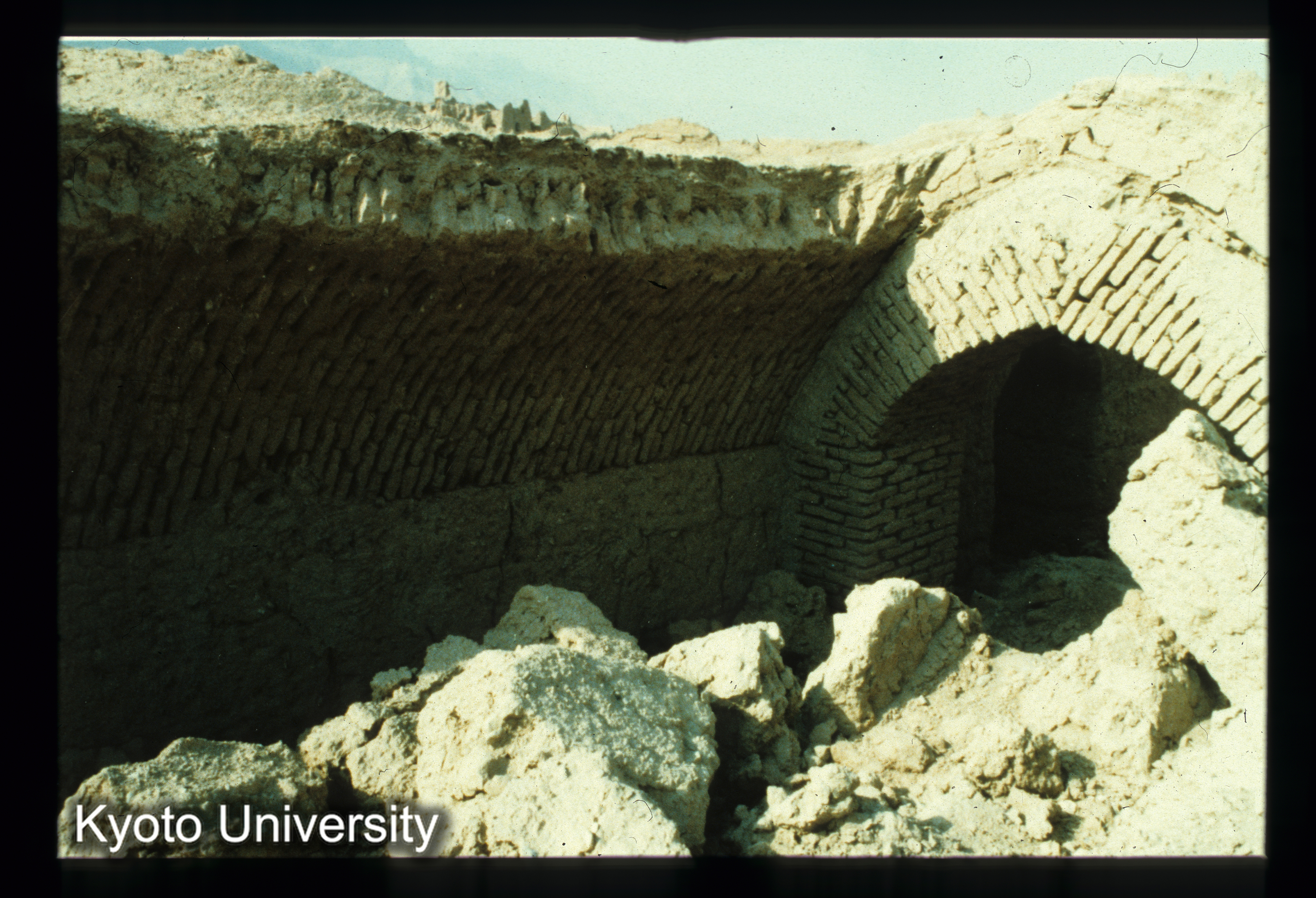 A154_Balahisarのヴォールトの傾斜hesht (1)