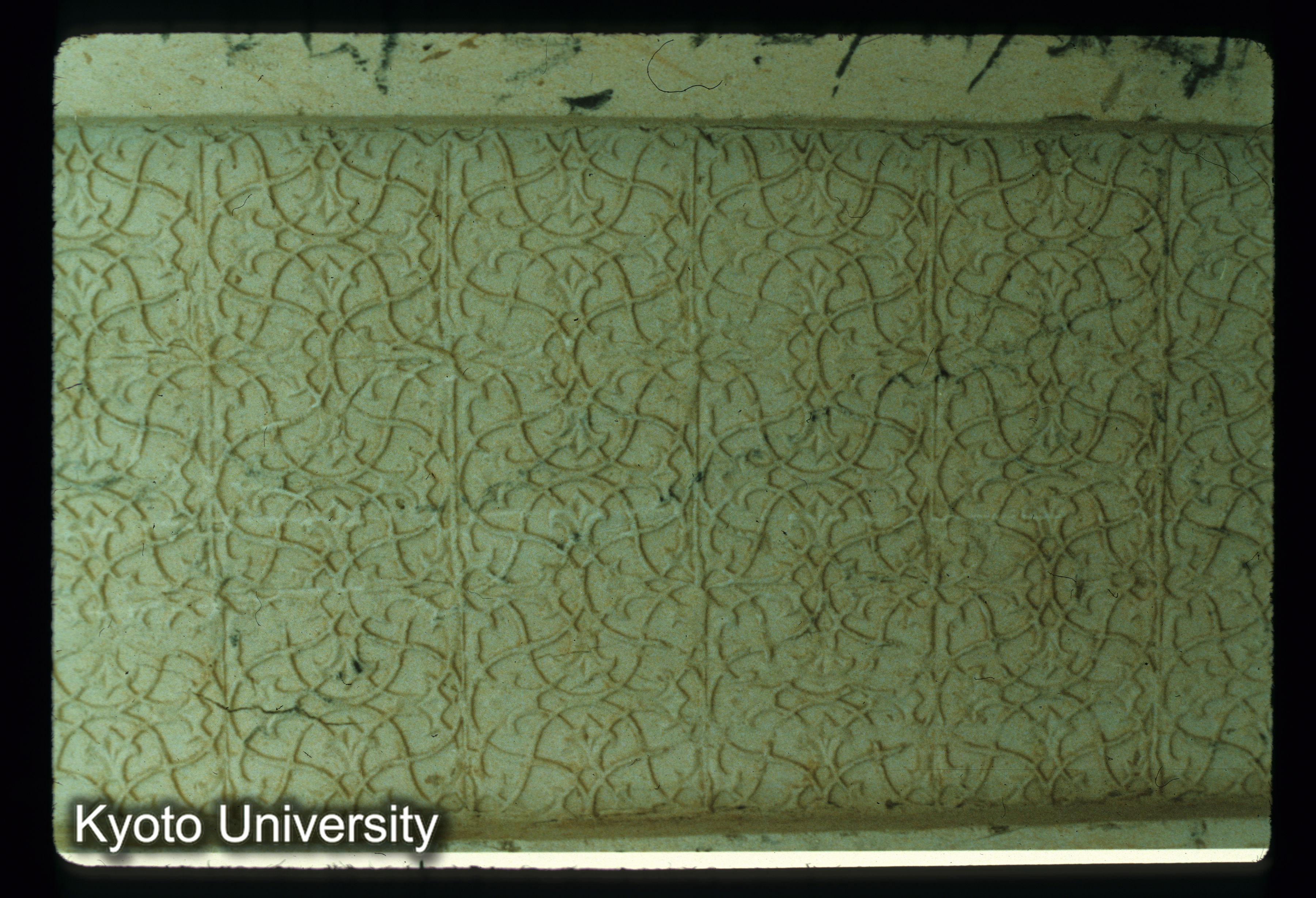 A156_Balahisar イスラム神殿柱面花紋詳細 (1)