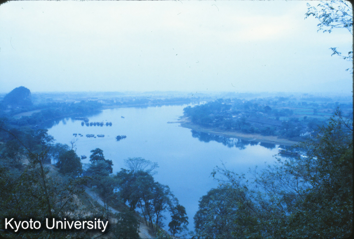 651_芦笛岩より (1)