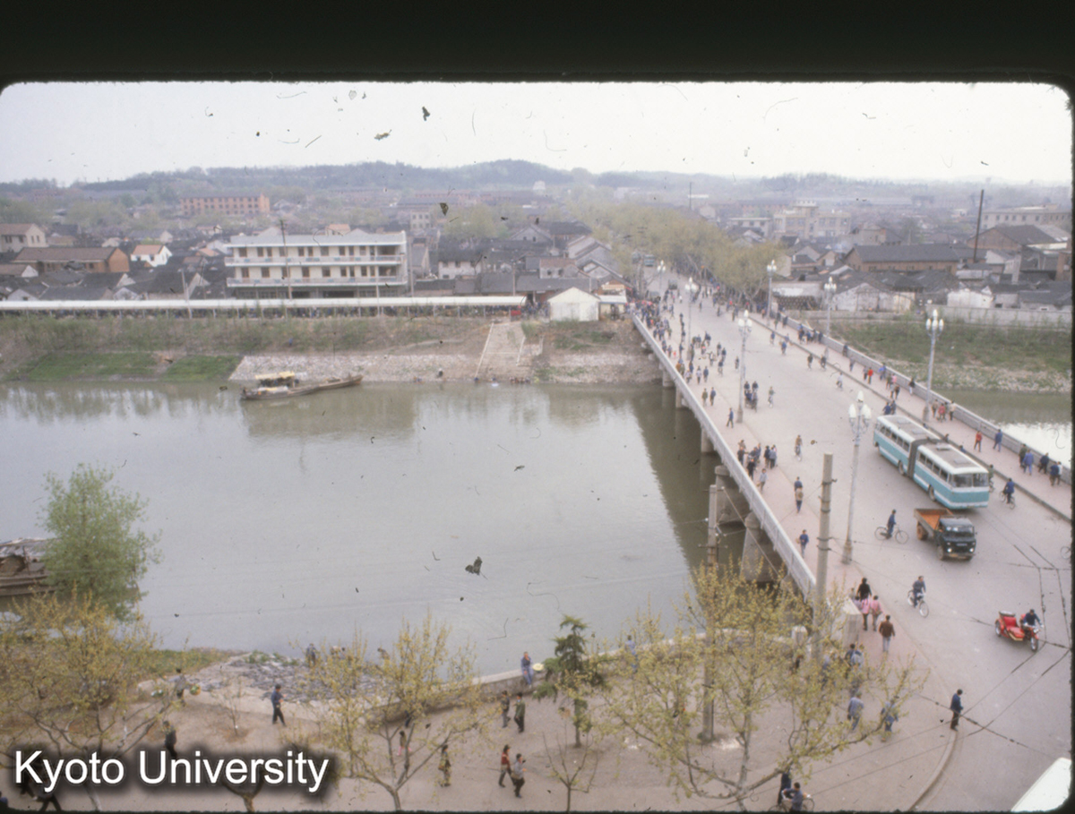 2-1_南京中華門より雨花台をのぞむ (1)