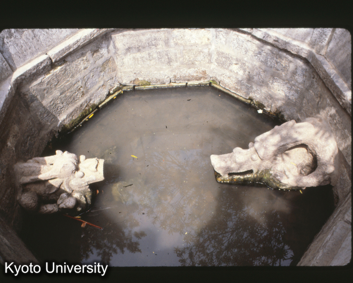 12-4_無錫天下第二泉 螭首 (1)