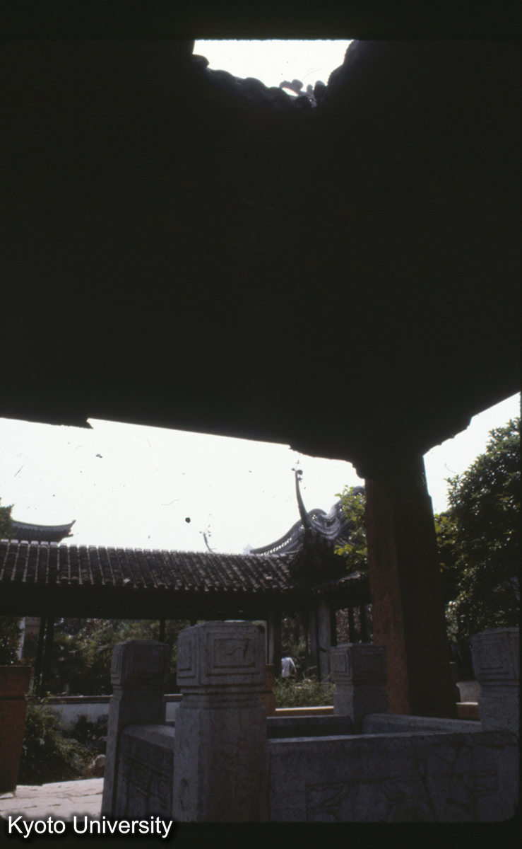 12-6_無錫天下第二泉 "無頂亭" (1)