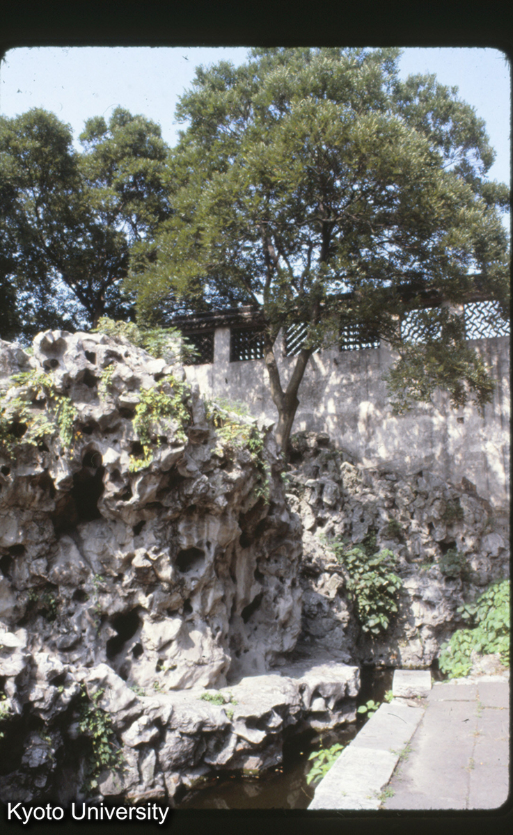 14-21_蘇州環秀山荘_81_〇 (1)