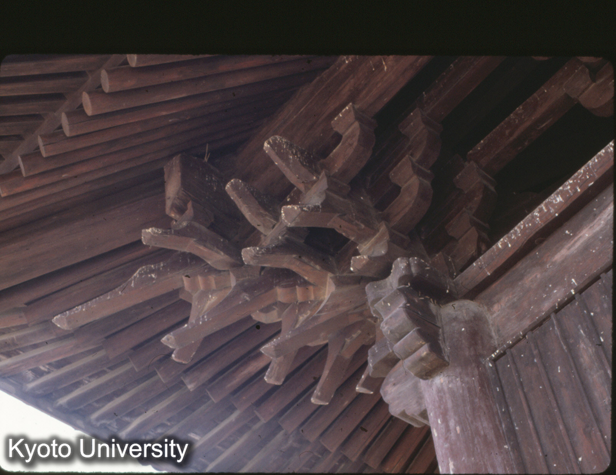 16-5_楊湾軒轅宮 転角鋪作 (1)