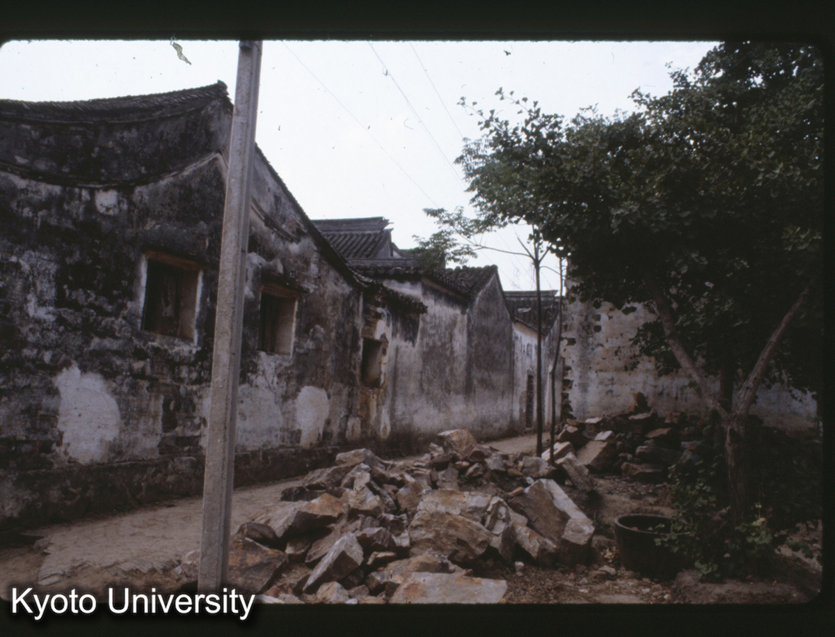 16-34_呉県東山民居 (1)