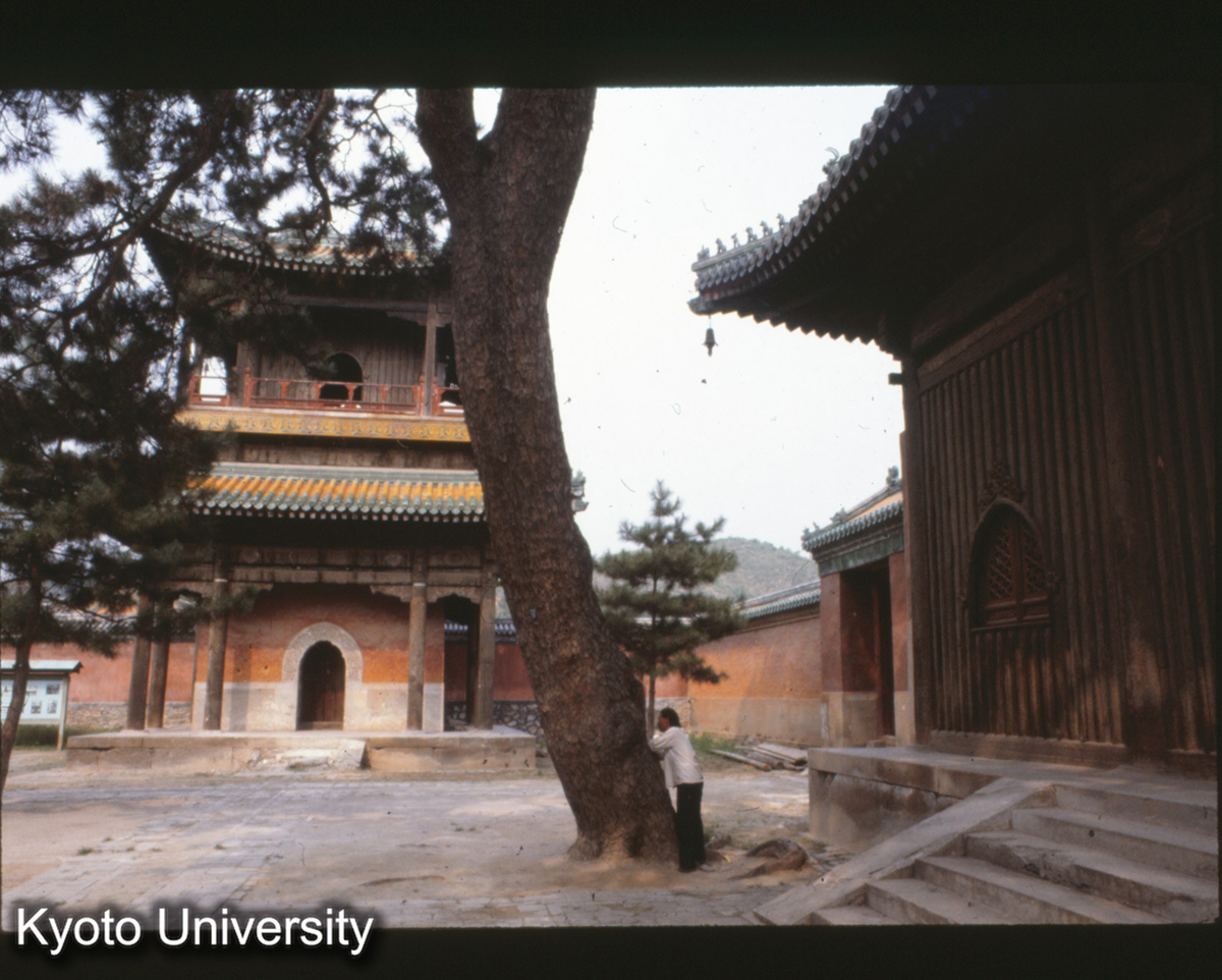 24-36_承徳普寧寺鐘楼 天王殿 (1)