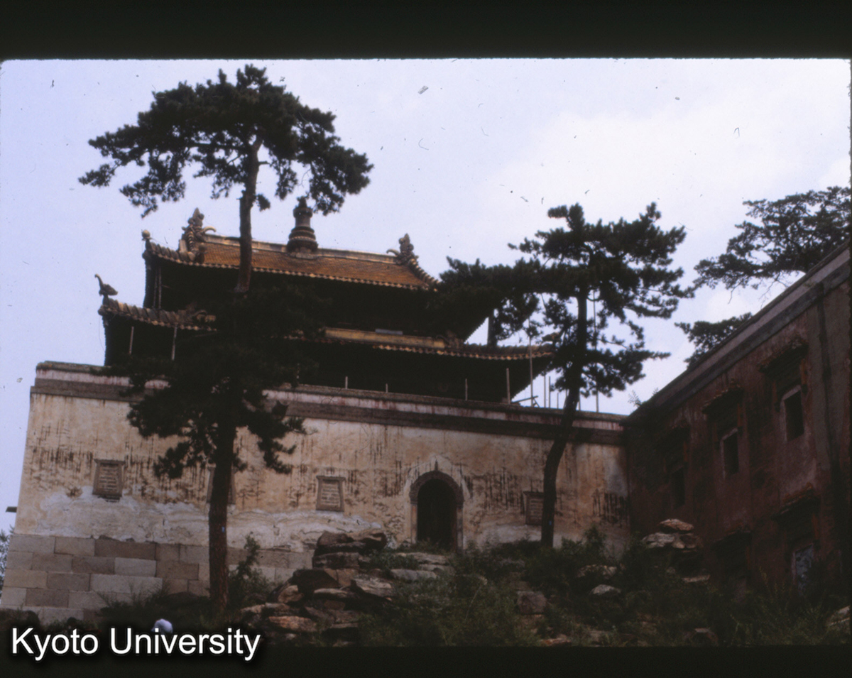26-15_承徳須弥福寿廟 吉祥法喜殿（大紅台西北） 班禅六世居住の場所 (1)