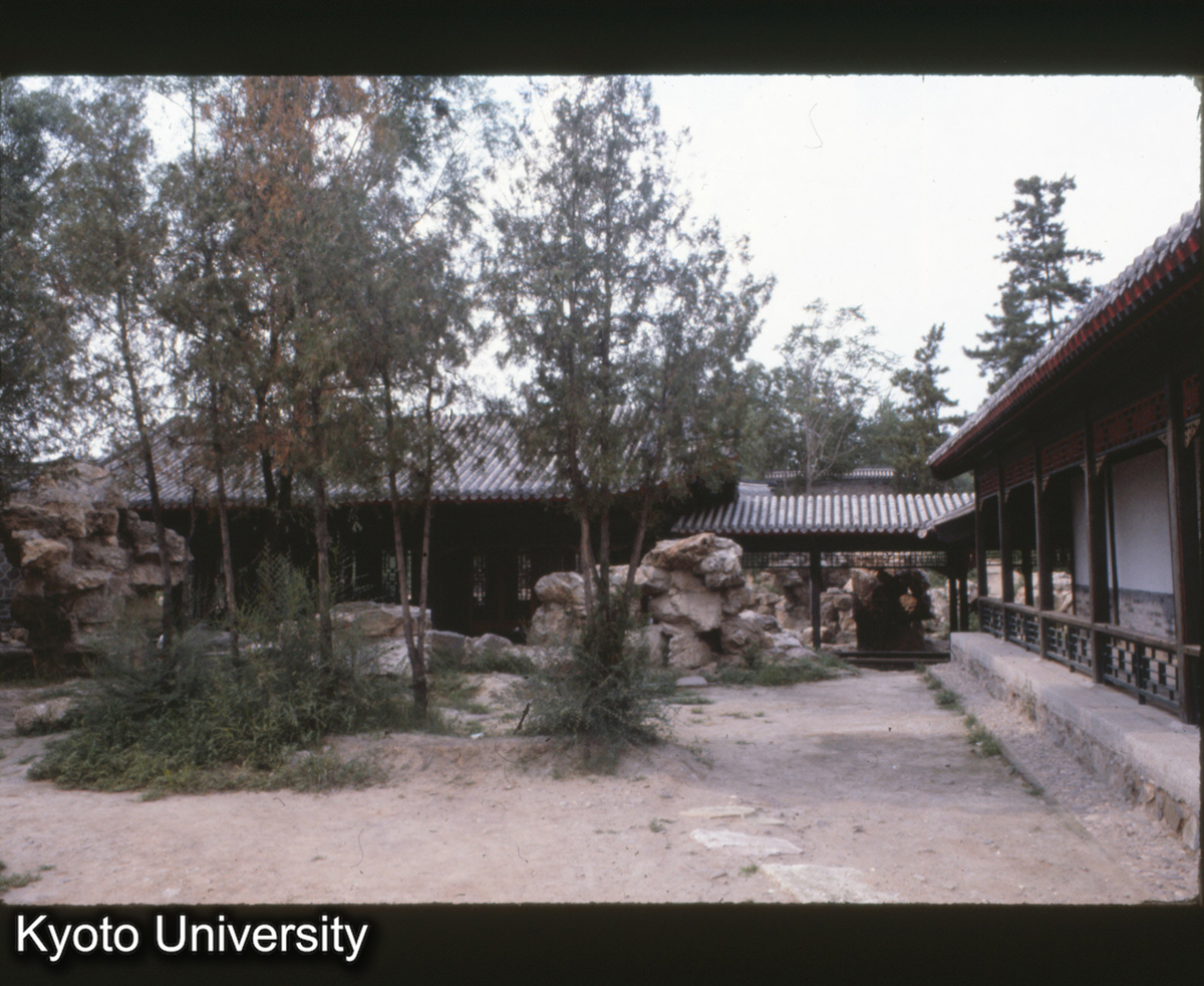 27-8_承徳避暑山荘 湖区 (1)