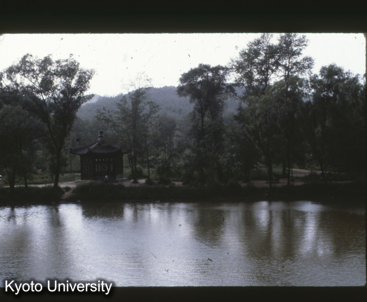 27-26_承徳避暑山荘 湖区_81 (1)