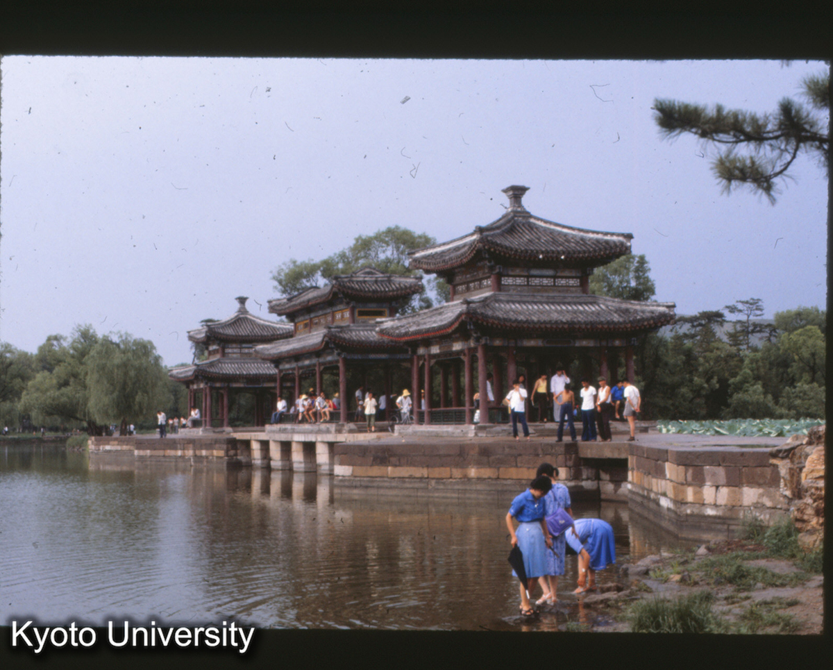 28-10_承徳避暑山荘 水心榭_81 (1)