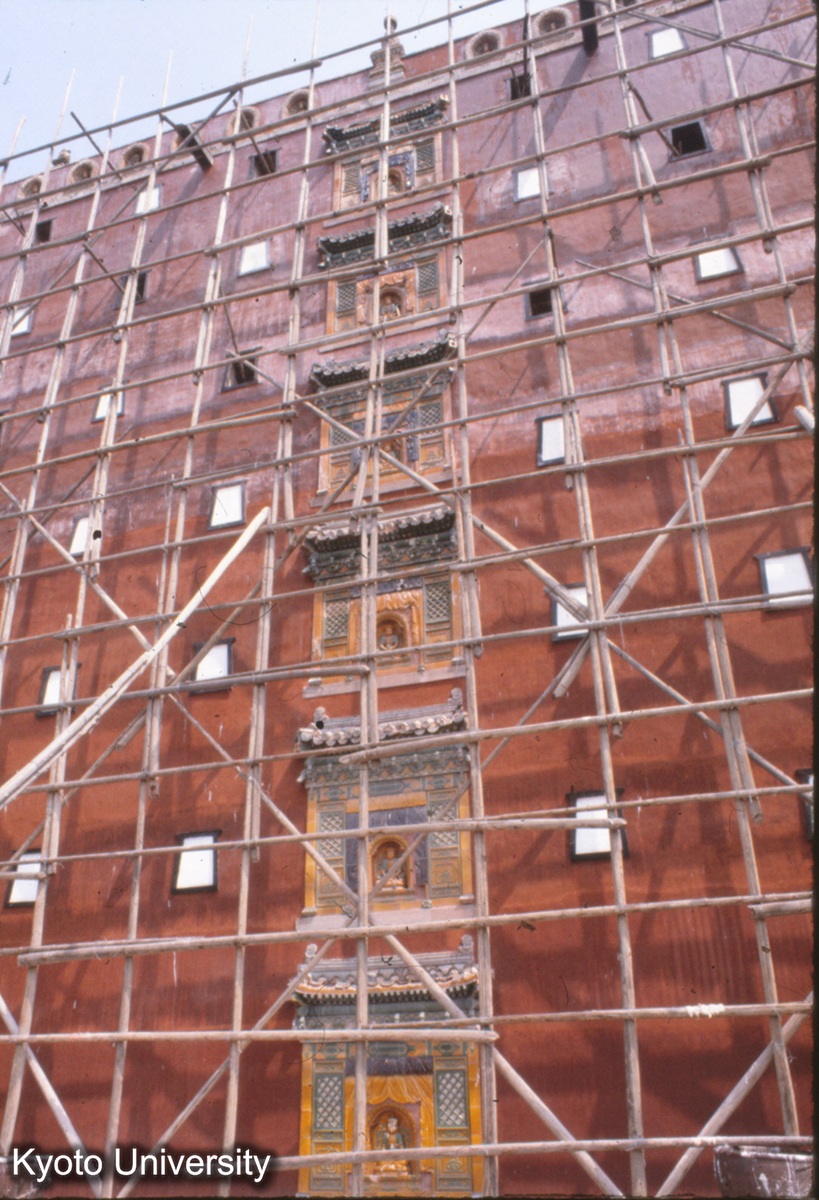 29-16_普陀宗乗之廟大紅台墻面 (1)