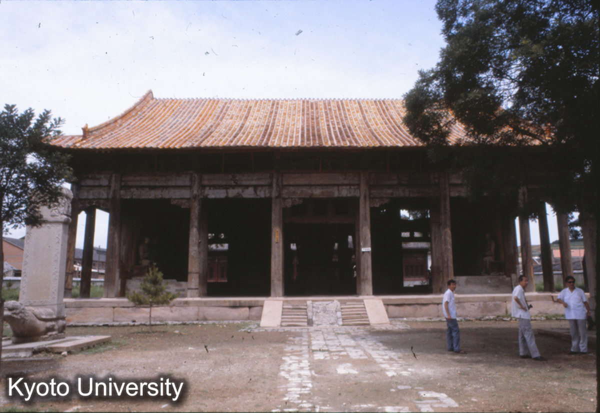 32-11_承徳溥仁寺正殿（慈雲普陰殿）康熙52建 (1)