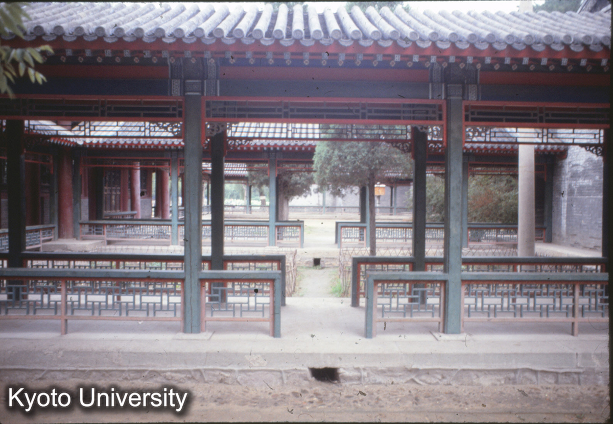 33-18_承徳避暑山荘 月色江声 (1)