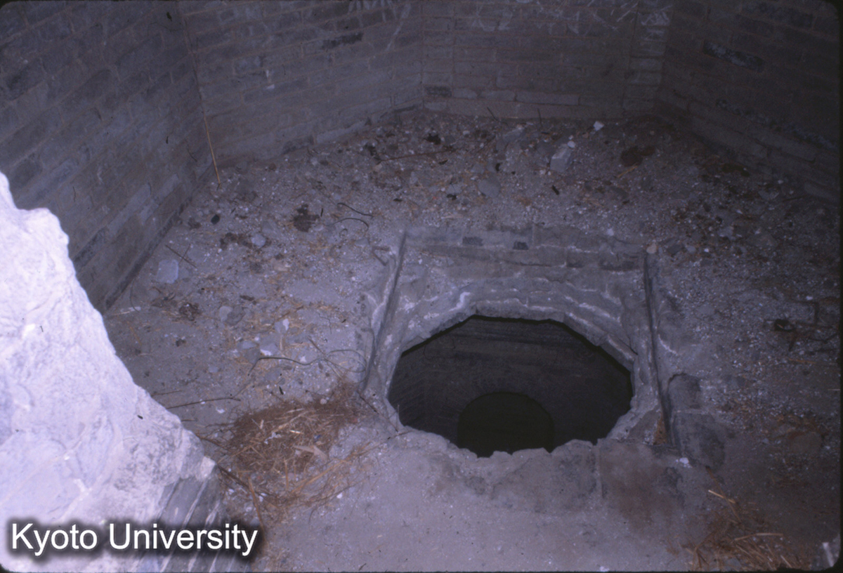 39-10_太原 永祚寺 塔 穹窿頂洞（修理） (1)