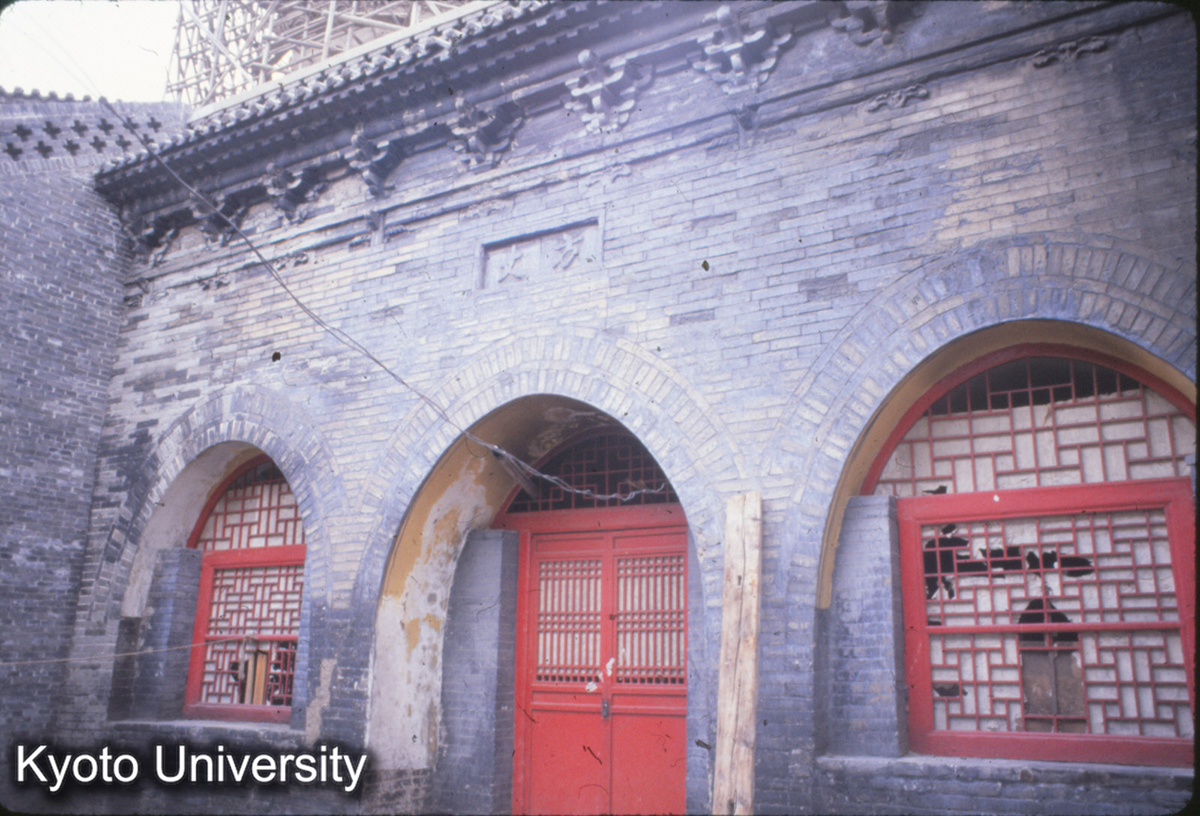 39-20_太原 永祚寺 方丈（無梁殿西側） (1)