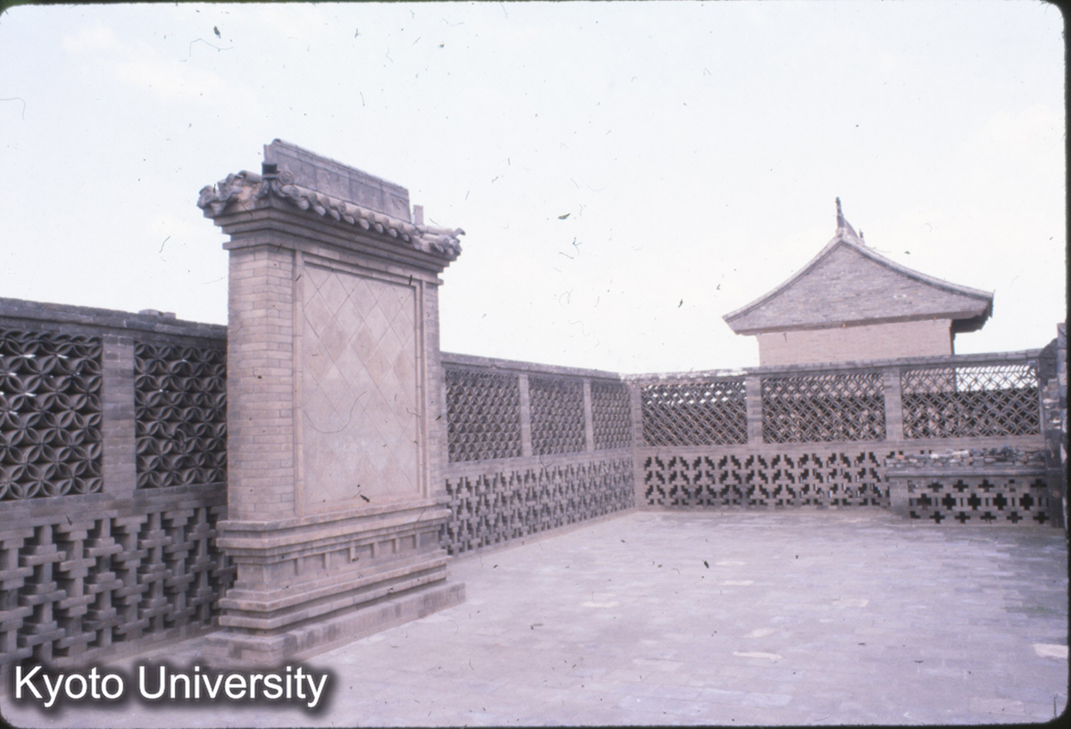 40-20_平遥 城内民居 窯頂 清初 (1)