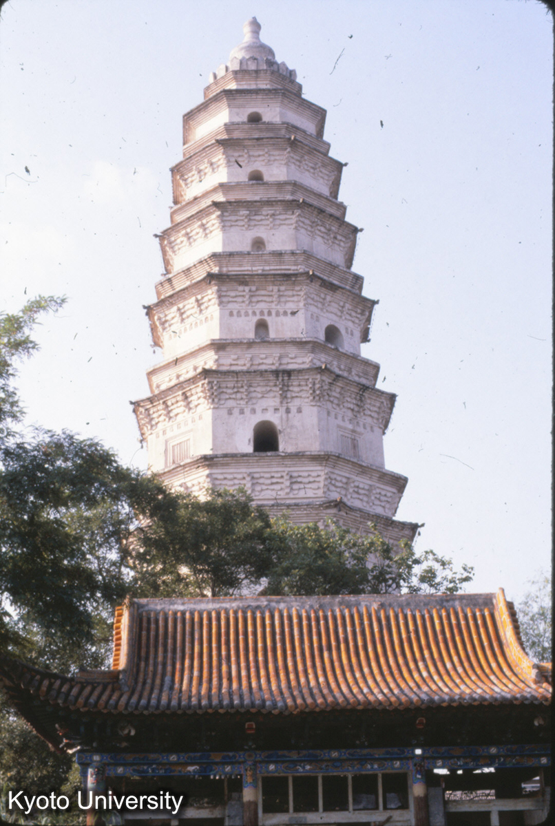 41-16_太谷 無辺寺塔 磚砌 宋代? (1)