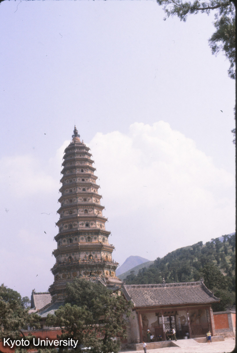 43-27_洪洞 広勝上寺 飛虹塔 (1)