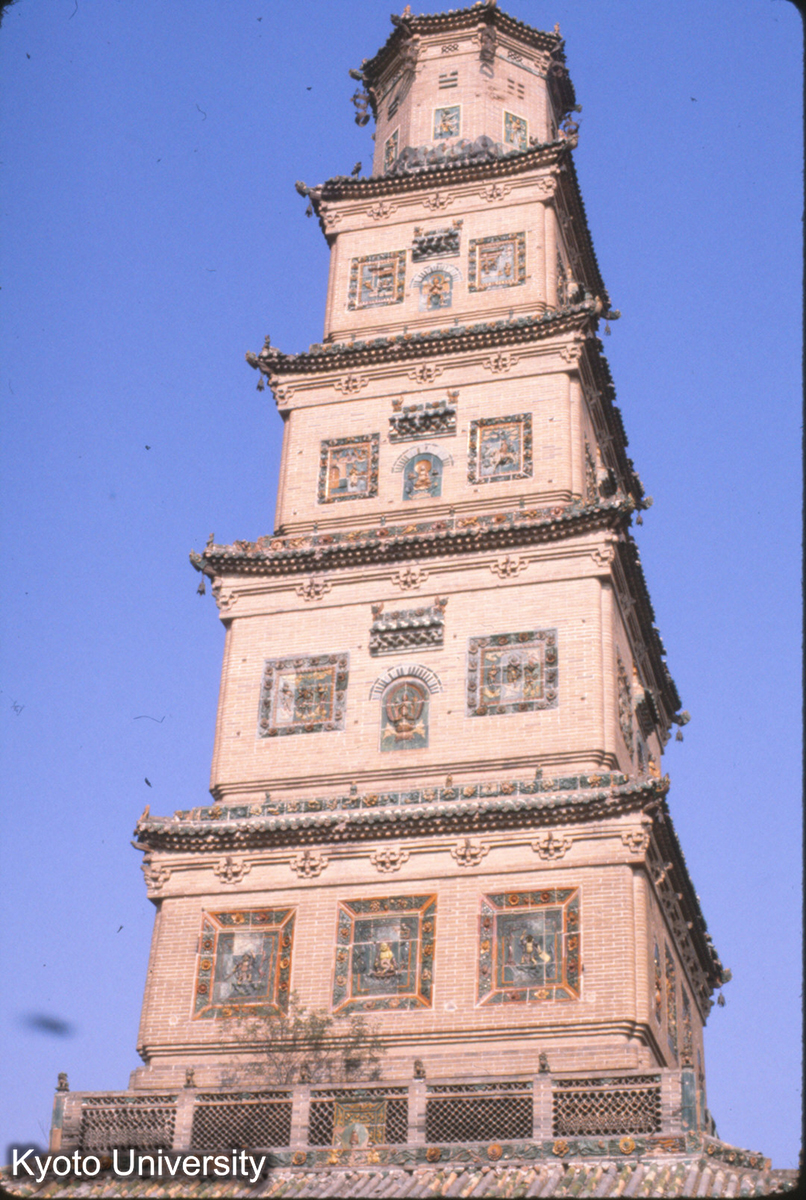 45-21_臨汾 鉄仏寺（大雲寺）琉璃塔 (1)