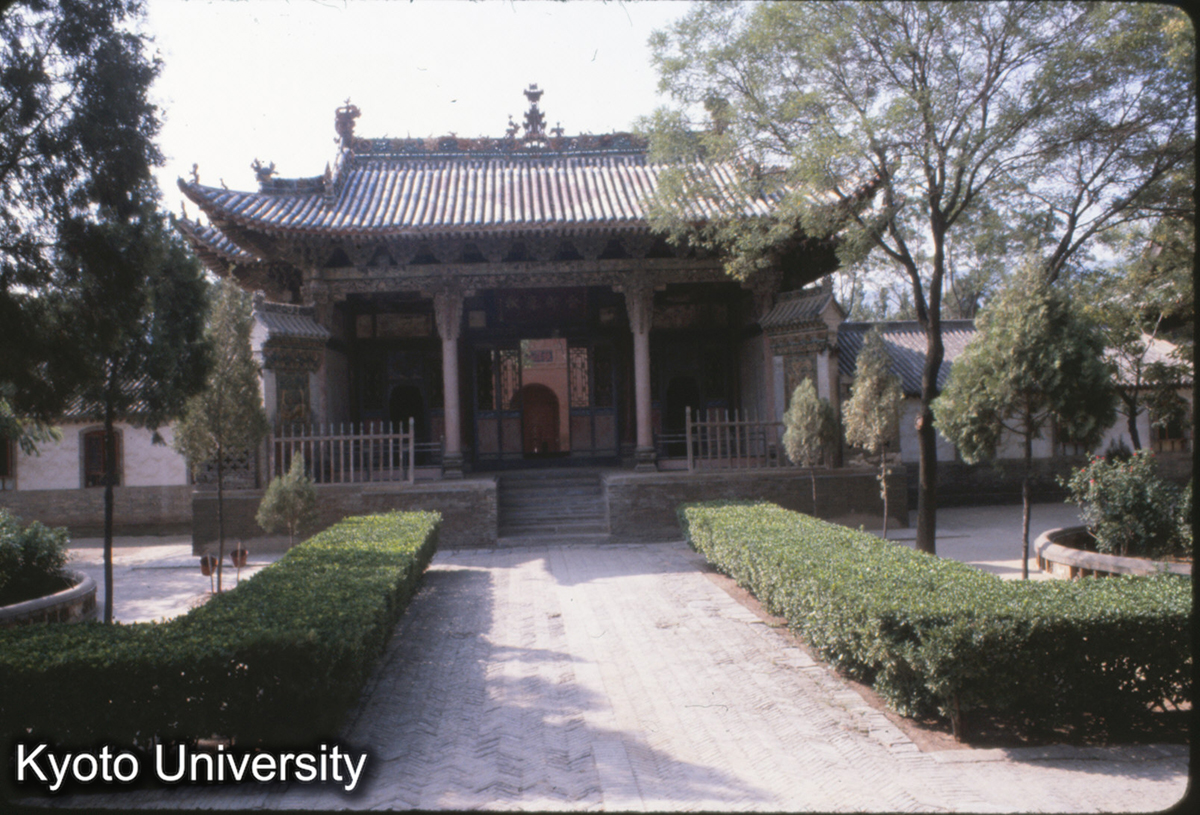 49-1_解県 関帝廟 午門より戯台をみる (1)