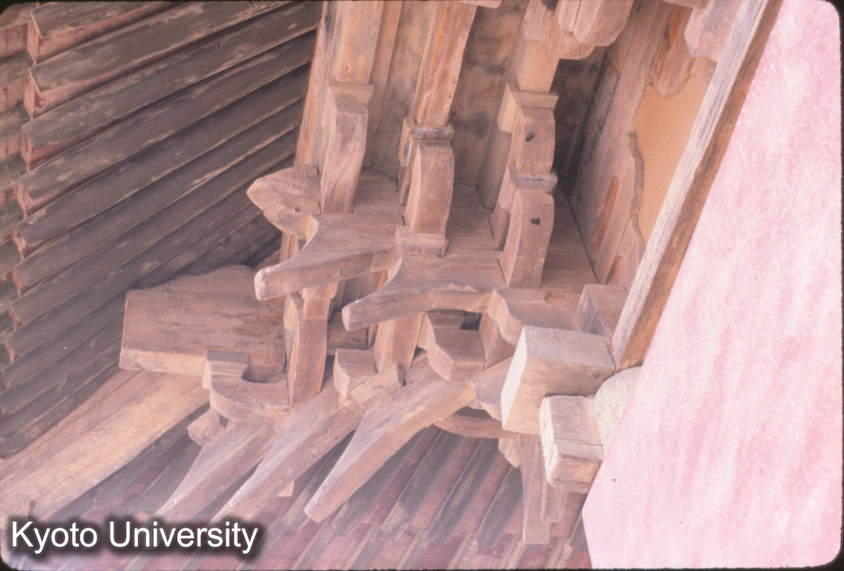 50-13_永楽宮 混成殿 転角鋪作 (1)