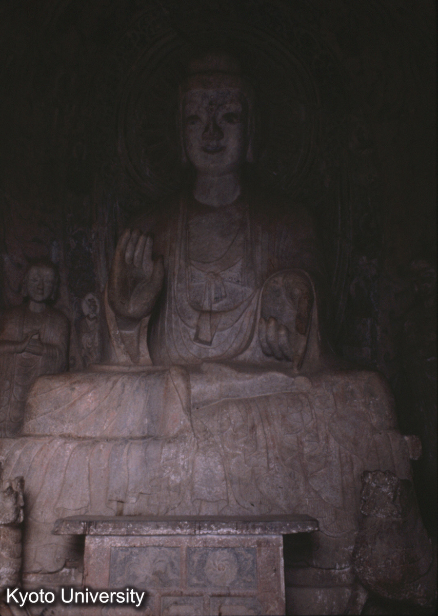 51-20_龍門 賓陽中洞 釈迦半尼 (1)