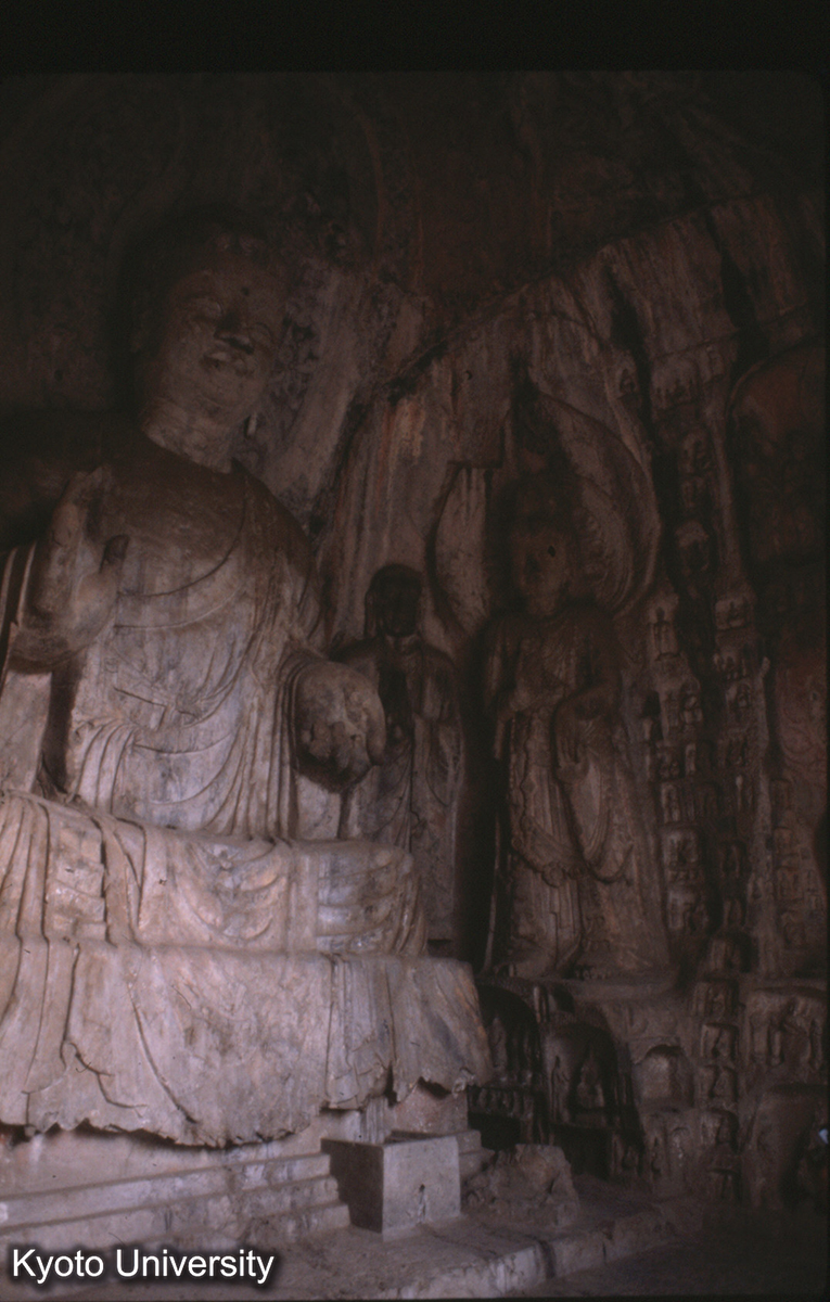 51-29_龍門 賓陽北洞 (1)