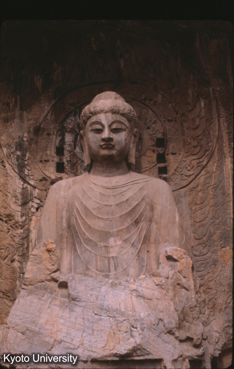 52-3_龍門 奉先寺 大盧舎那仏 (1)