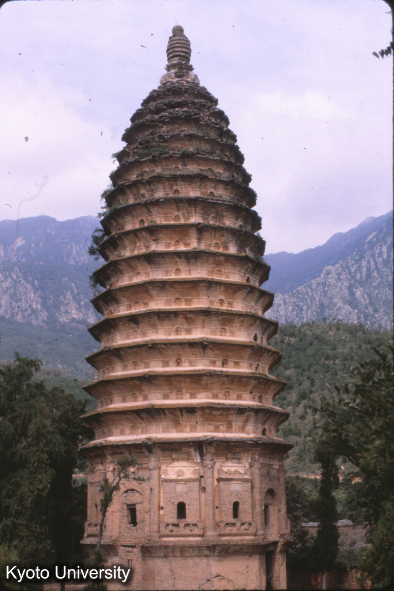 54-35_登封 崇岳寺塔_81 (1)