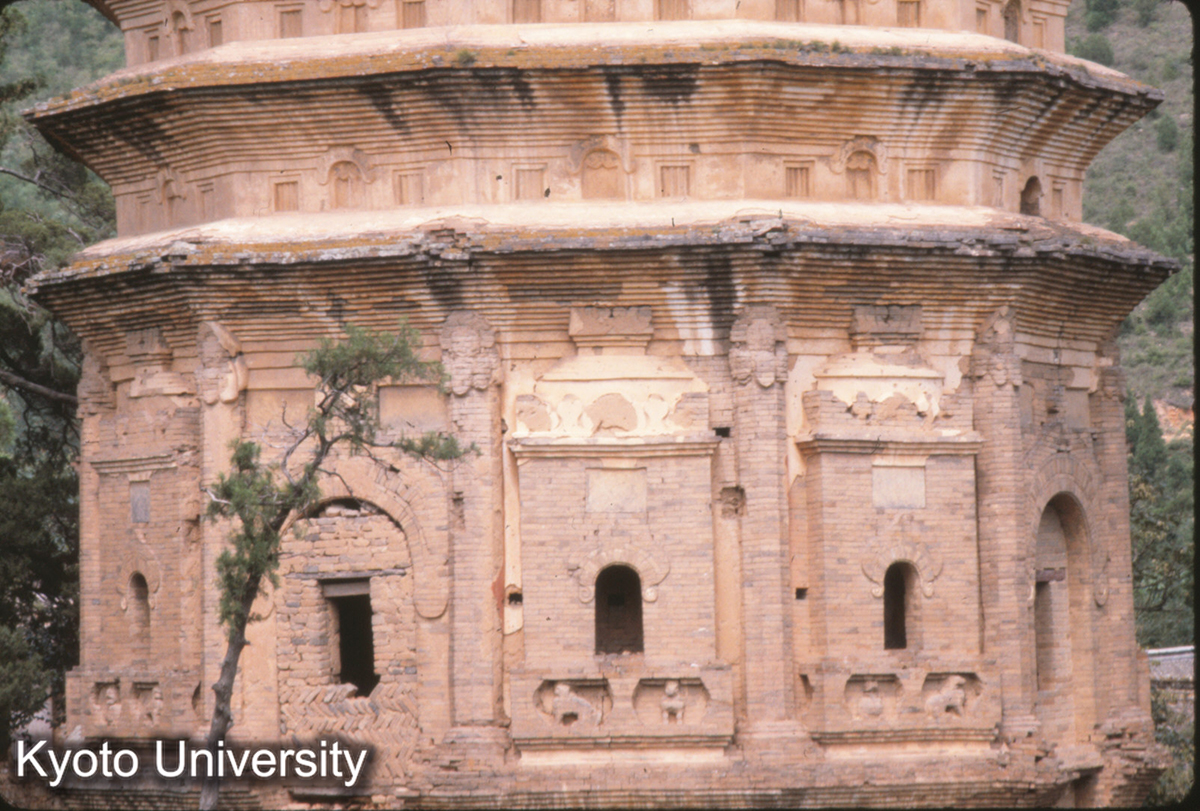 55-5_崇岳寺塔 初層 (1)