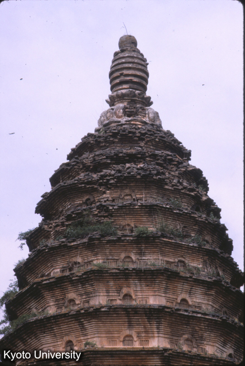 55-12_崇岳寺塔 塔刹 (1)