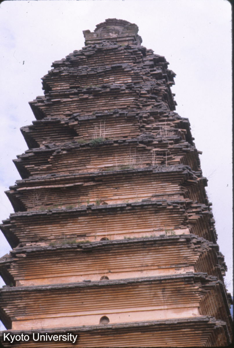 55-32_嵩山 法王寺塔 塔刹 (1)