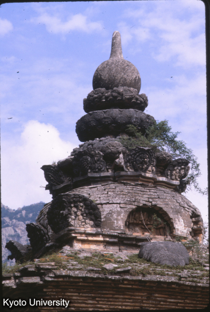 56-16_嵩山 法王寺 単層墓塔（SE）刹 (1)