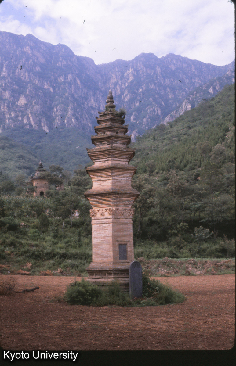 56-19_嵩山 法王寺 七層墓塔（W） (1)