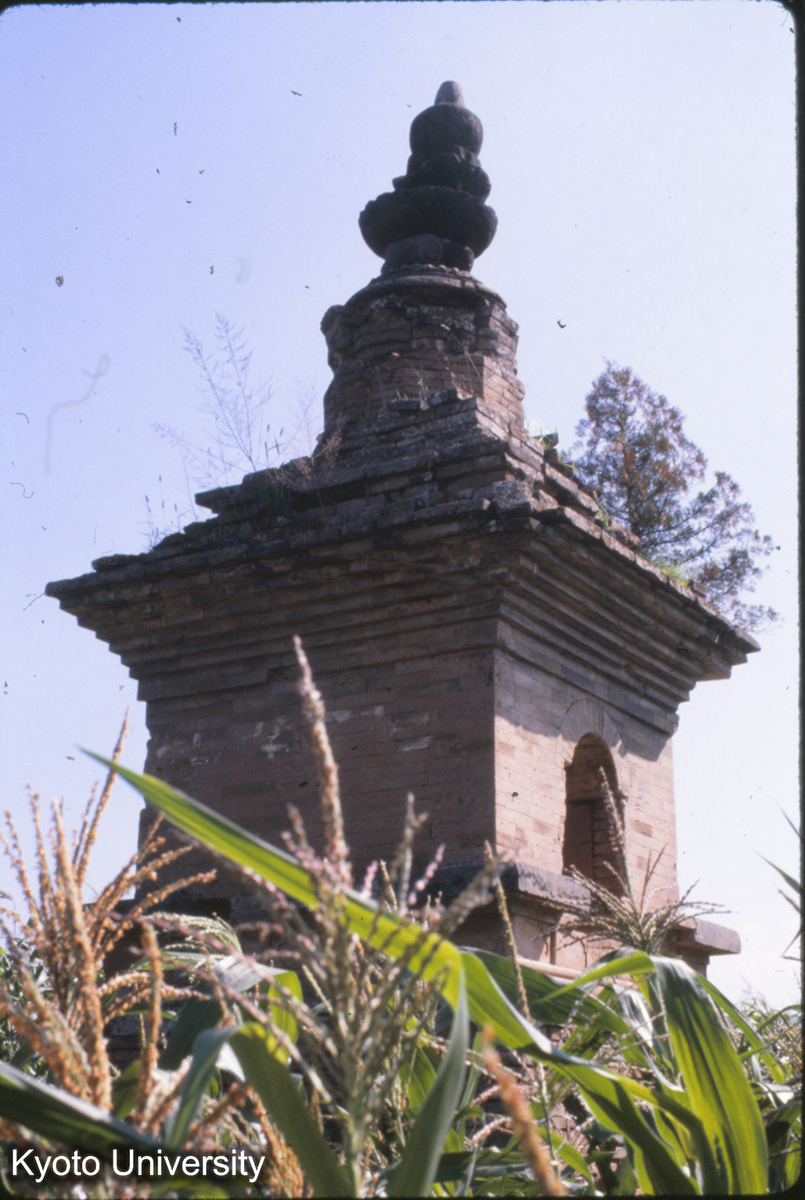 57-18_少林寺 故寺主法華釣大徳塔 後唐・同光4（926） (1)