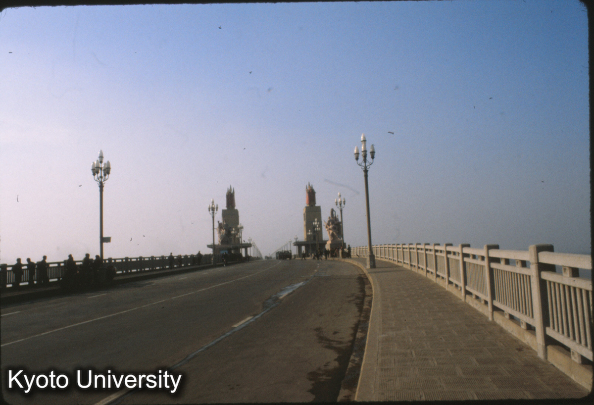 63-28_南京 長江大橋 (1)