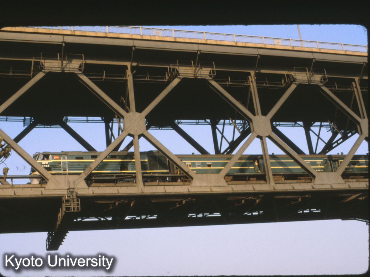 64-3_南京 長江大橋 (1)