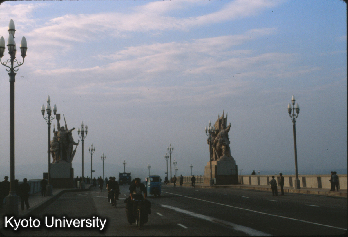 64-8_南京 長江大橋 (1)