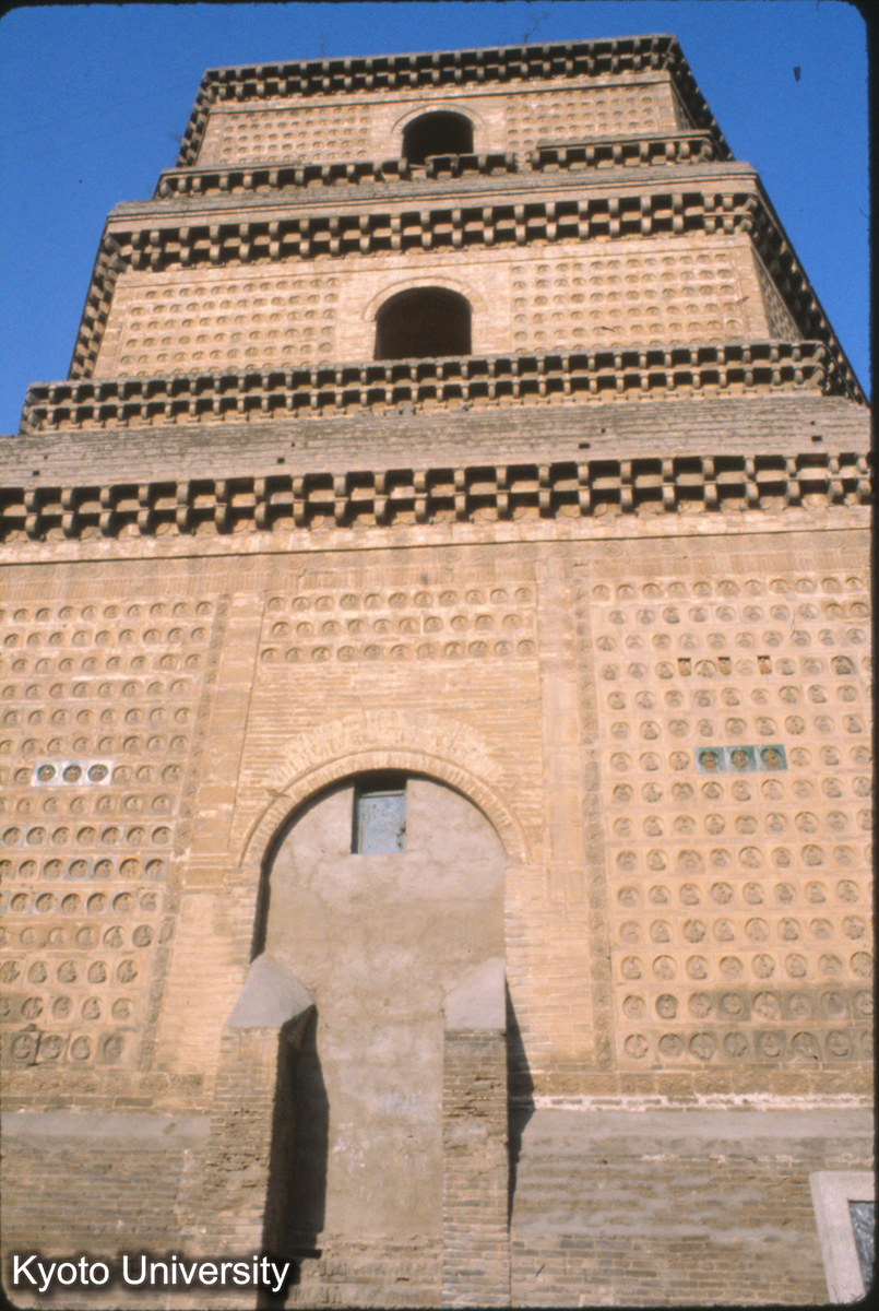 65-22_開封 繁塔"封門"中 (1)