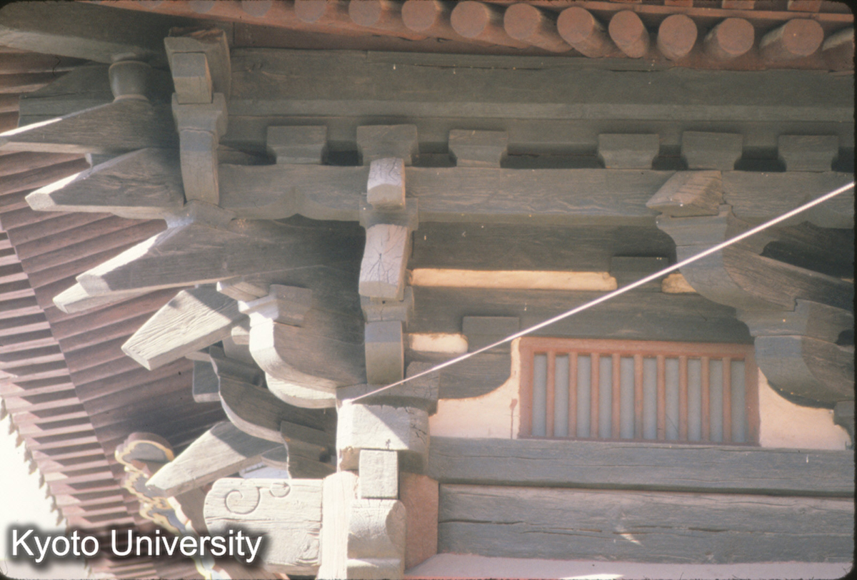 73-20_隆興寺 摩尼殿 （東南角） 転角鋪作 通肘木 (1)