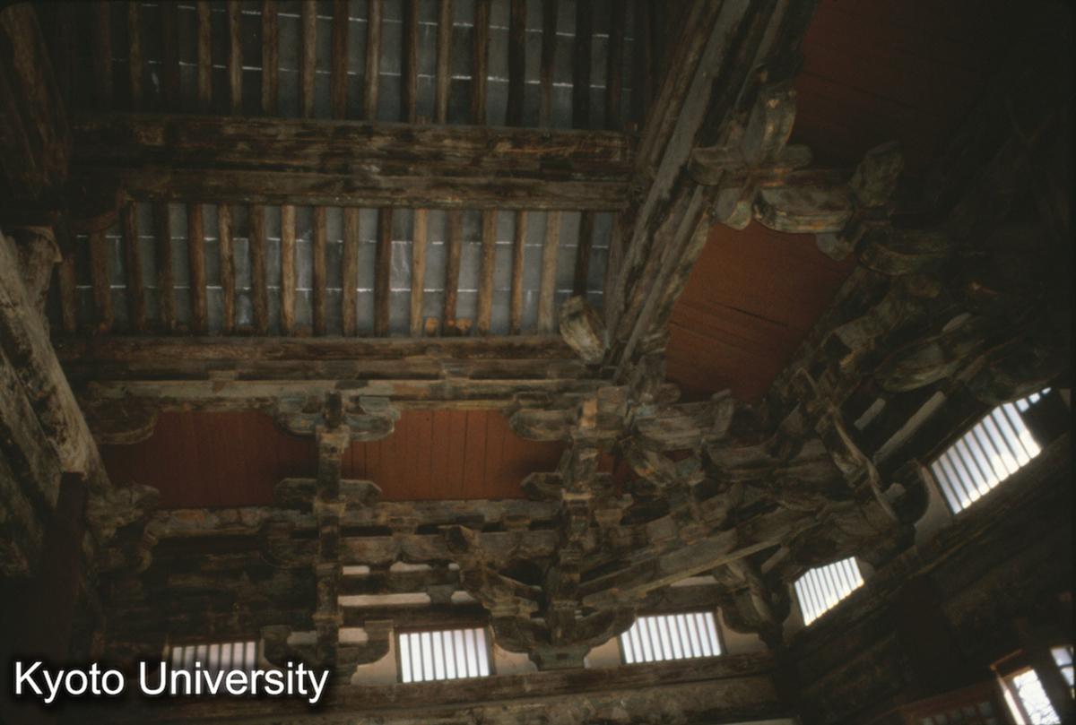 73-31_隆興寺 摩尼殿 （西南角） 内檐転角鋪作"抹角栱" (1)