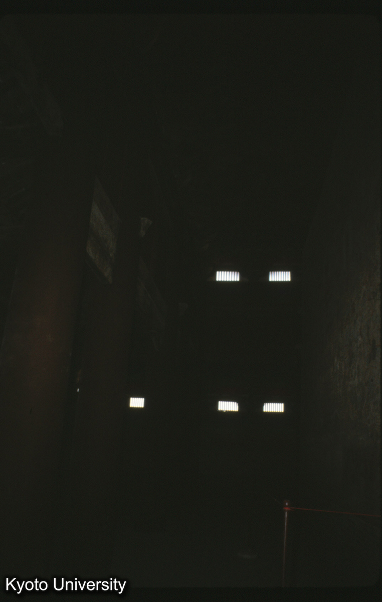 73-34_隆興寺 摩尼殿 内部（背面通） (1)