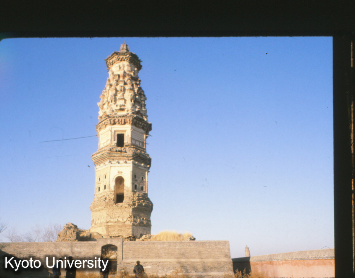 74-21_正定 広恵寺花塔 金代? もと4隅に小塔、已毀（金剛宝座式?）_81 (1)