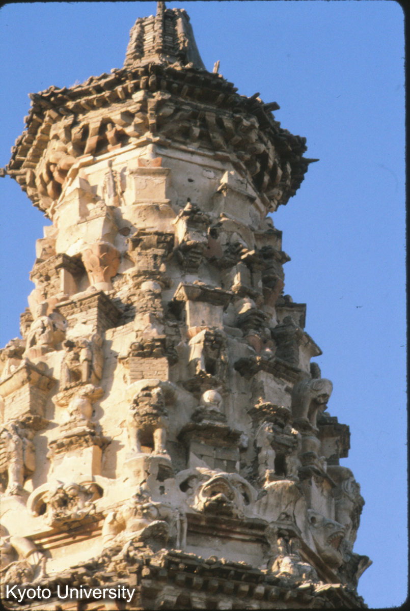 74-26_正定 広恵寺花塔 頂部 (1)