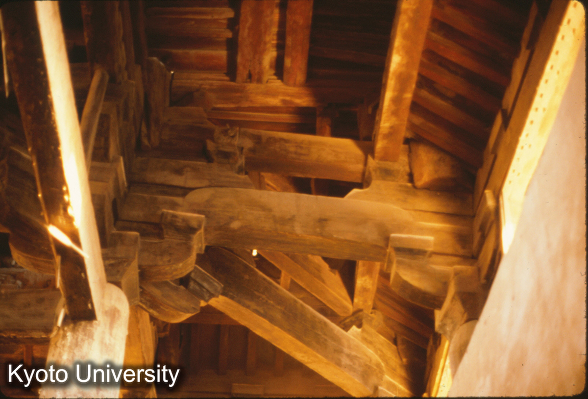 75-17_正定 開元寺鐘楼 下層つなぎ虹梁 (1)