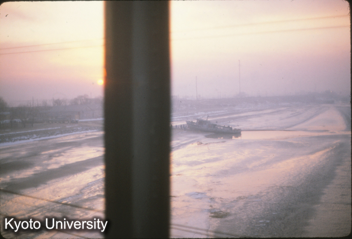 75-21_黄河（済南近く、車中） (1)