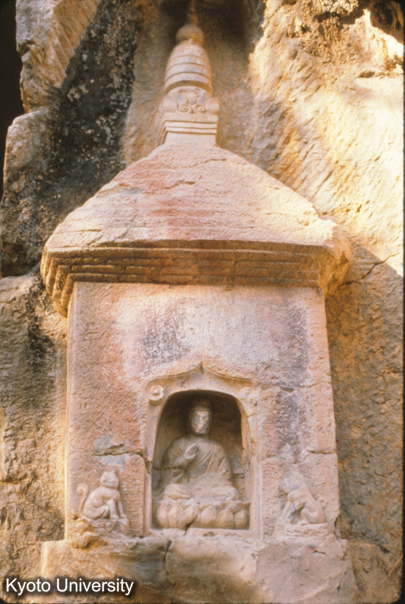 75-30_歴城 神通寺千仏崖 (1)