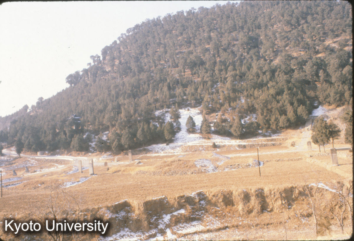 76-19_歴城 神通寺址 遠景 (1)